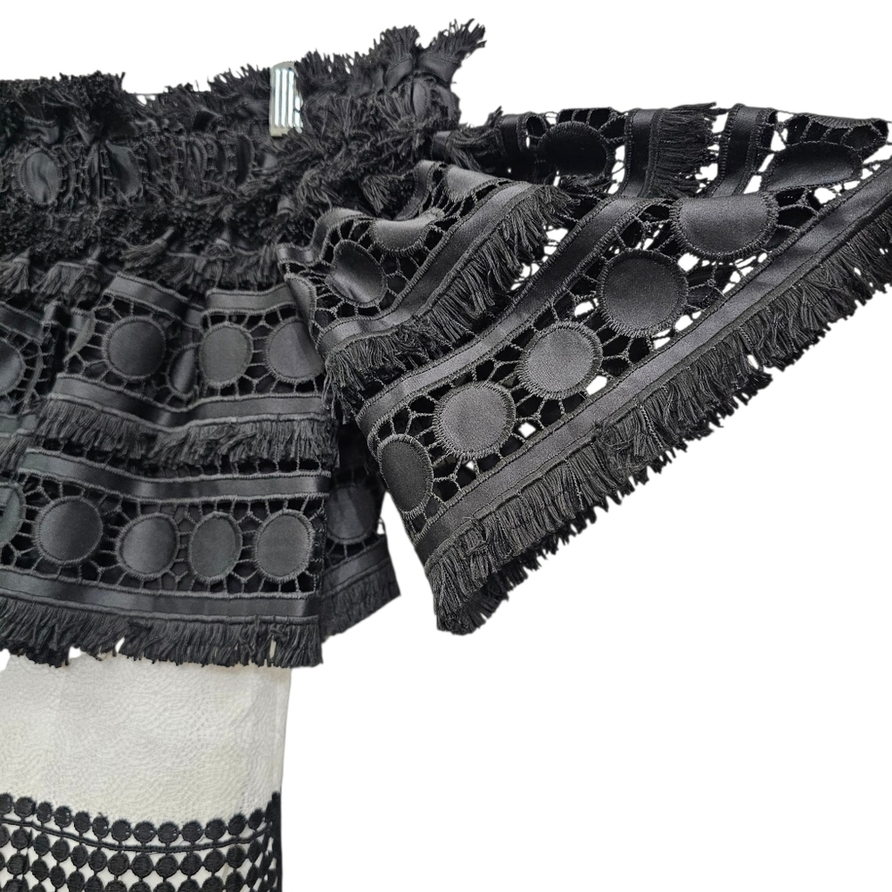 Nwot Badgley Mischka Black/White Off Shoulder Fringed Shortsleeve Ruffle Dress - Picture 9 of 17